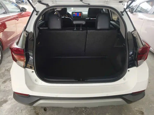Toyota YARiS L Zhi Xuan — Фото автомобиля 18