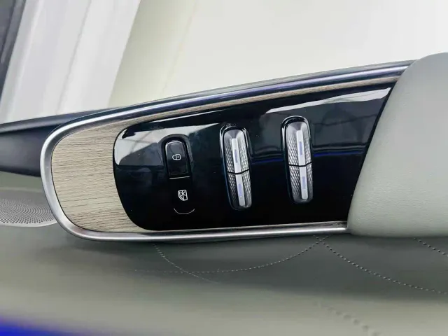 Changan Qiyuan A07 — Фото автомобиля 11