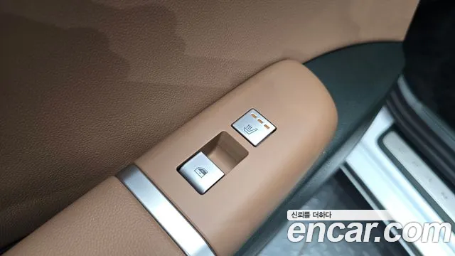 Hyundai Grandeur GN7 — Фото автомобиля 19