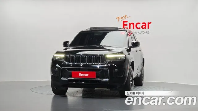 Jeep Cherokee Grand Cherokee(WL) L 3.6 Overland — Фото автомобиля 3