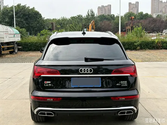 Audi Audi Q5L 2022 40T Luxury Dynamic — Фото автомобиля 8