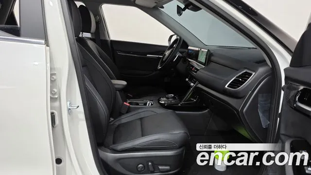 Kia Seltos — Фото автомобиля 16