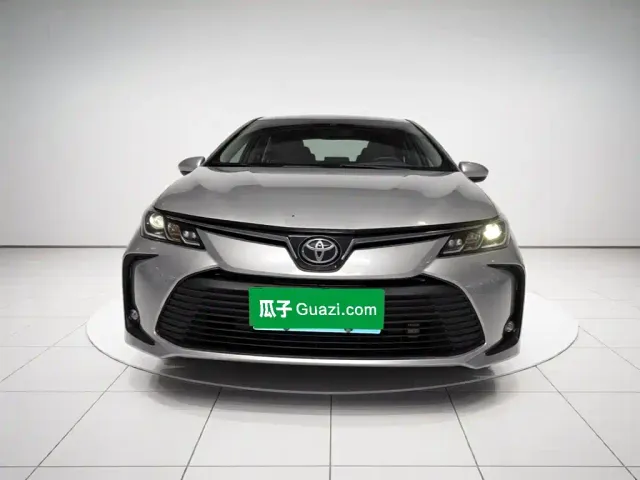 Toyota Corolla — Фото автомобиля 2