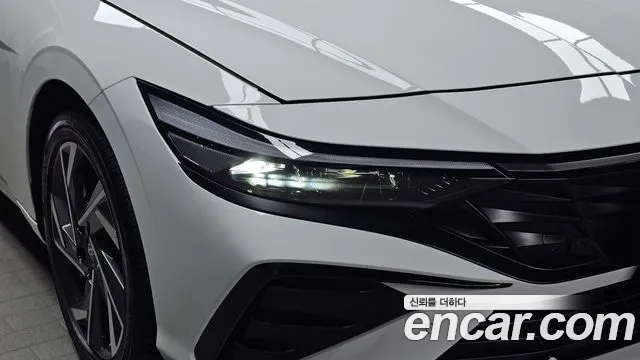 Hyundai Avante CN7 — Фото автомобиля 7