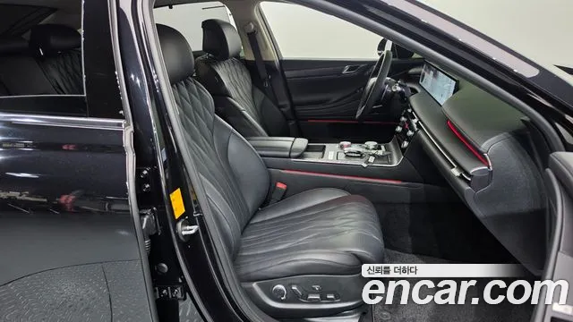 Genesis G80 RG3 — Фото автомобиля 10