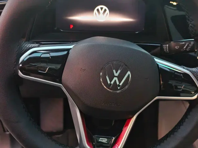 Volkswagen Teramont — Фото автомобиля 12