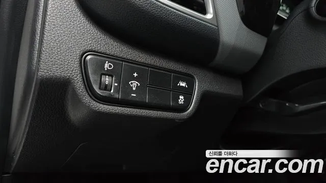 Kia Seltos Seltos Бензин 1.6 турбо 2WD — Фото автомобиля 16