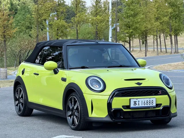 MINI Hatch — Фото автомобиля 3