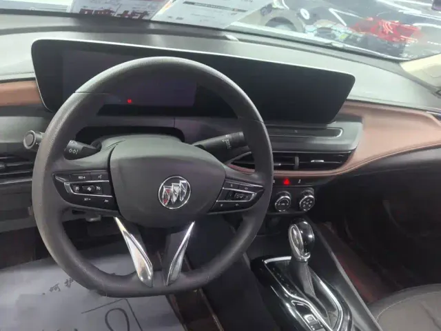 Buick Verano — Фото автомобиля 3