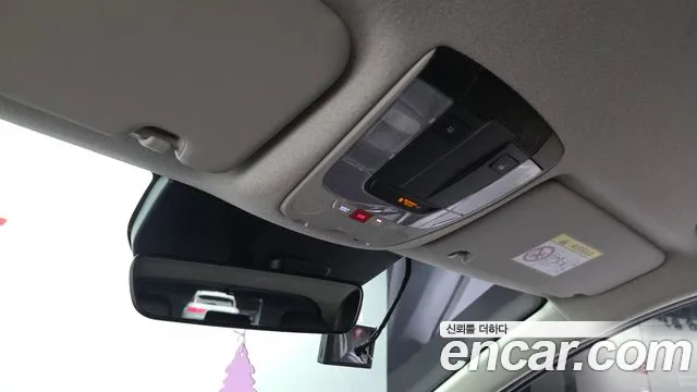 Kia Niro The All New — Фото автомобиля 24