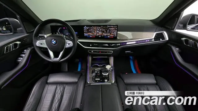 BMW X7 — Фото автомобиля 7