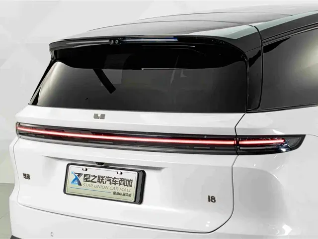 Li Auto Li i8 2025 Standard Edition — Фото автомобиля 8