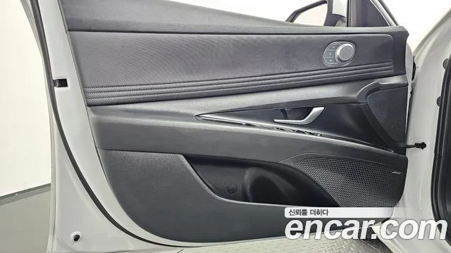 Hyundai Avante — Фото автомобиля 13
