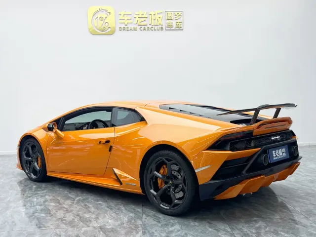 Lamborghini Huracan — Фото автомобиля 13