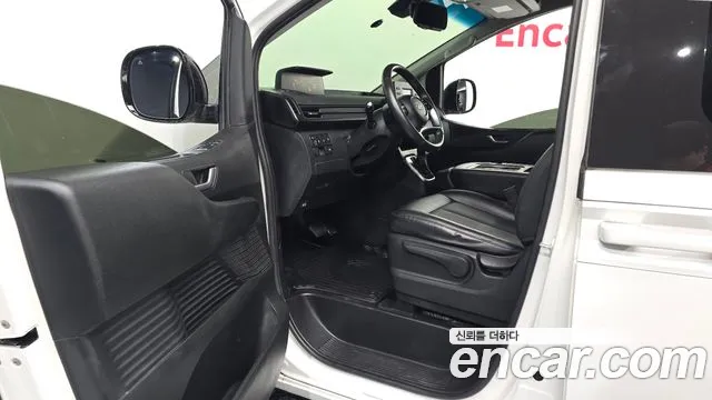 Hyundai Staria — Фото автомобиля 15