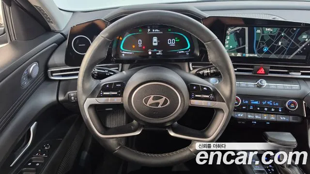 Hyundai Avante CN7 — Фото автомобиля 18
