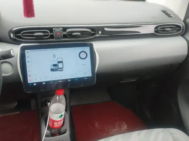 Leapmotor T03 — Фото автомобиля 13