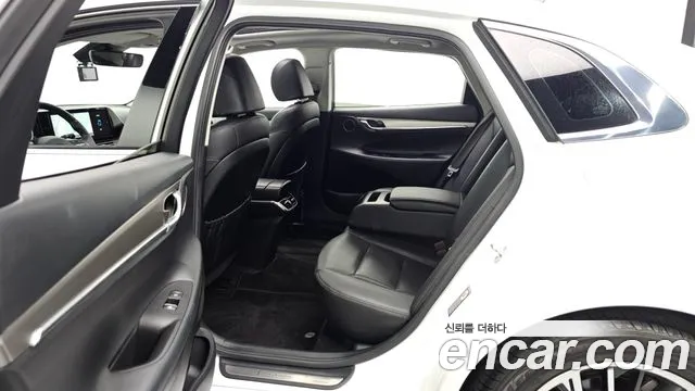 Hyundai Grandeur Новый Grandeur IG — Фото автомобиля 18