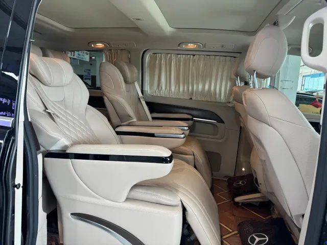 Mercedes-Benz V-Class — Фото автомобиля 9