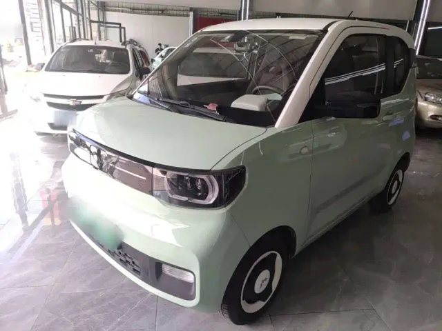 Фотография автомобиля — Wuling Hongguang Mini EV