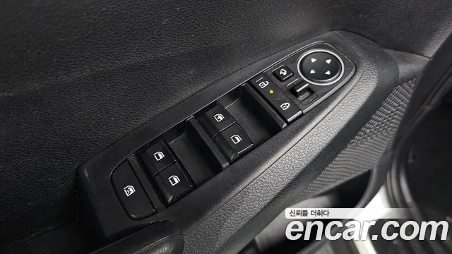 Kia Seltos New — Фото автомобиля 28