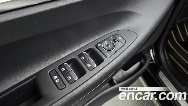 Hyundai Grandeur Новый Grandeur IG — Фото автомобиля 28