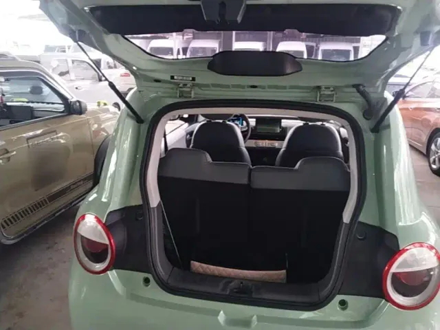 Changan Lumin — Фото автомобиля 18