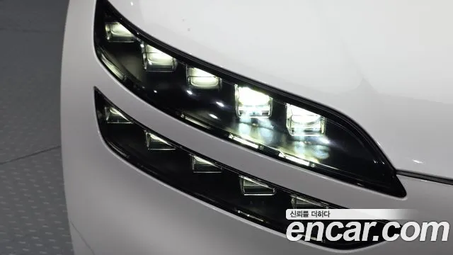 Genesis GV60 — Фото автомобиля 18