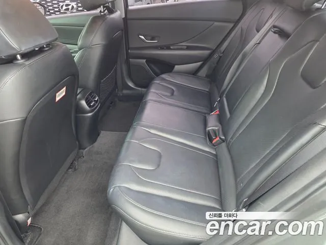 Hyundai Avante CN7 — Фото автомобиля 20