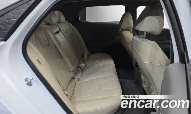 Hyundai Avante CN7 — Фото автомобиля 17