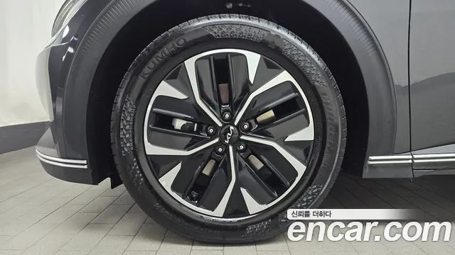 Kia EV6 — Фото автомобиля 5