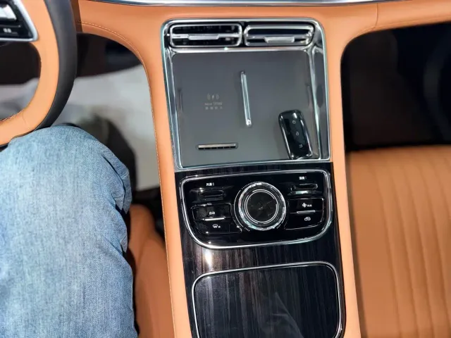 Geely Galaxy Stellar 7 — Фото автомобиля 13