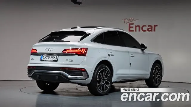 Audi Q5 45 TFSI quattro Sportback Premium — Фото автомобиля 2