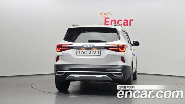 Kia Seltos Seltos Бензин 1.6 турбо 2WD — Фото автомобиля 4