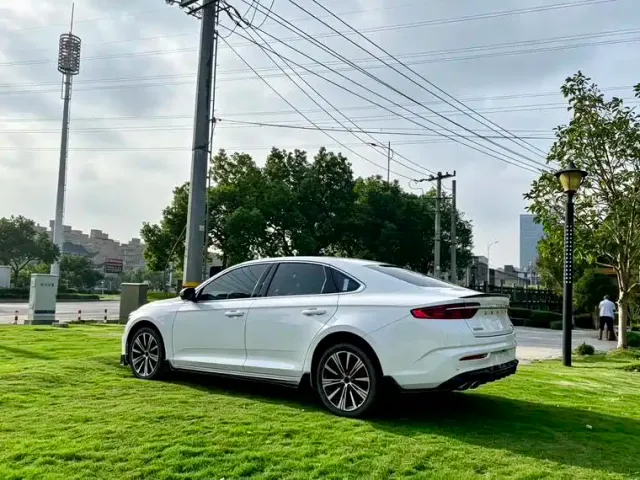 Geely Xingrui — Фото автомобиля 6