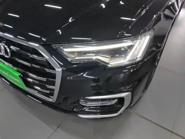 Audi A6L — Фото автомобиля 23