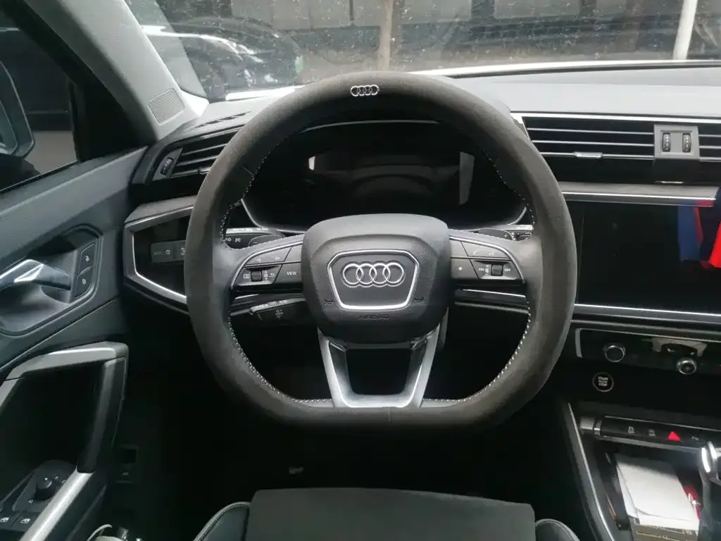 Audi Audi Q3 2022 35 TFSI Fashion Dynamic — Фото автомобиля 11