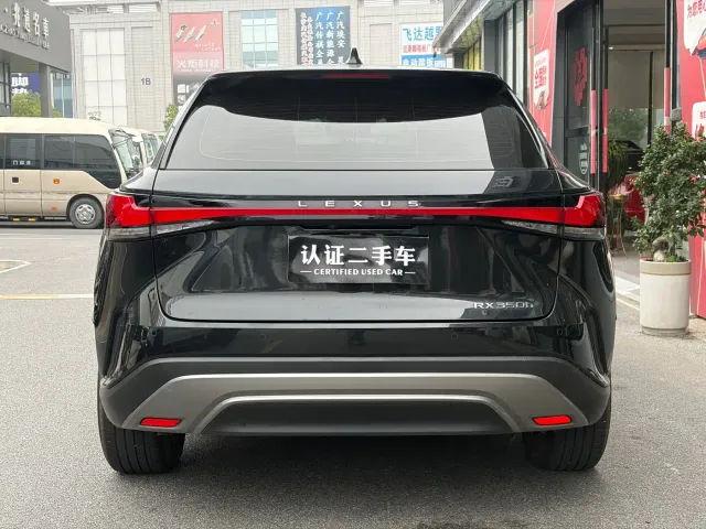 Lexus RX — Фото автомобиля 3