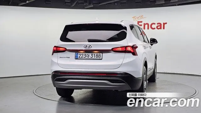 Hyundai Santafe Новый Santa Fe Бензин 2.5T 2WD — Фото автомобиля 4