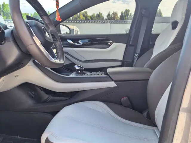 BYD Qin PLUS — Фото автомобиля 10