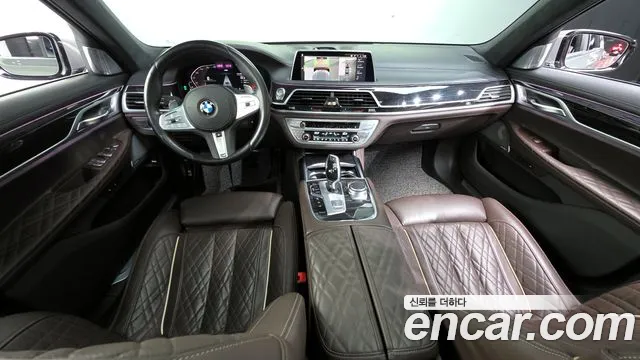 BMW 7-Series — Фото автомобиля 7