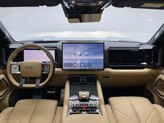 BYD FangChengBao Leopard 8 — Фото автомобиля 13