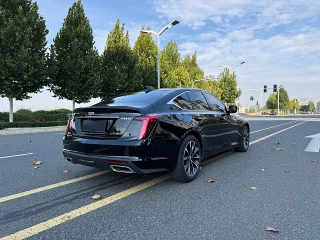 Cadillac CT5 — Фото автомобиля 11