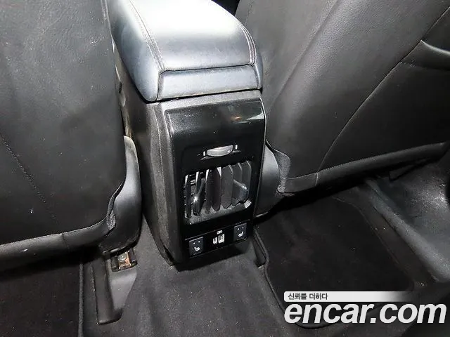 Jeep Compass 2nd Gen — Фото автомобиля 15