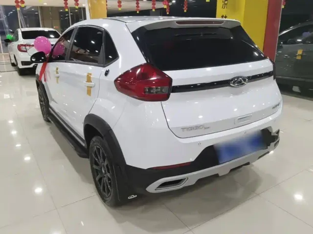 Chery Tiggo 3x 2024 1.5L CVT Excellence — Фото автомобиля 4