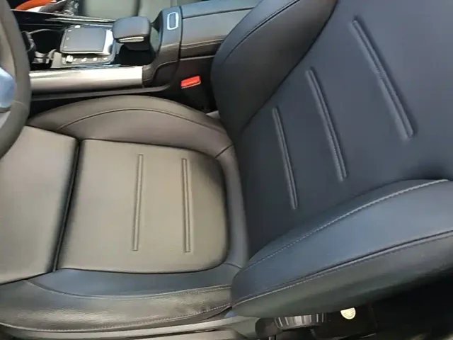 Mercedes-Benz GLA-Class — Фото автомобиля 14