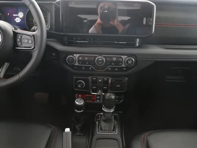 Jeep Wrangler — Фото автомобиля 7