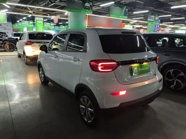 Leapmotor T03 — Фото автомобиля 4