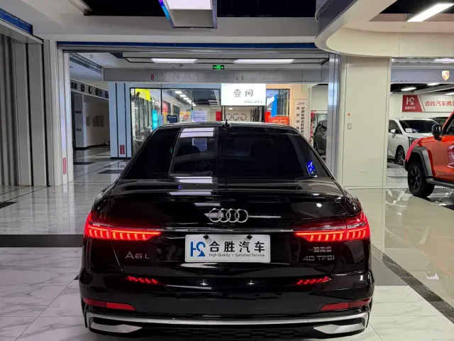 Audi A6L — Фото автомобиля 8