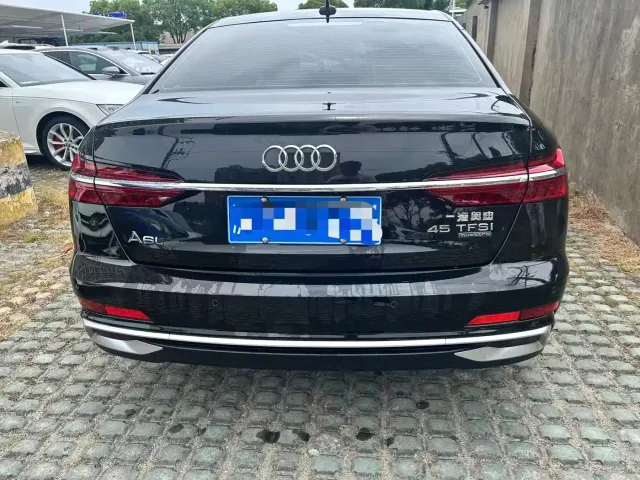 Audi A6L — Фото автомобиля 5